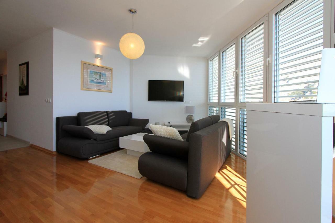 Luxury Omis Apartment Ngoại thất bức ảnh
